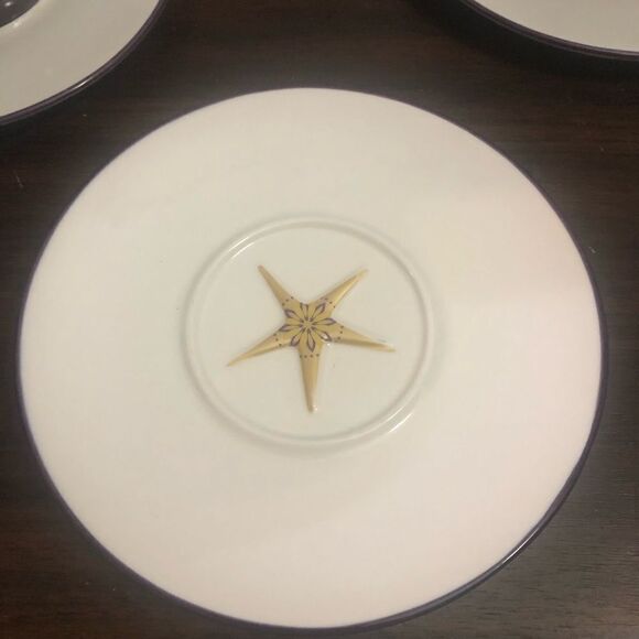 Starbucks Holiday 2006 Coffee Set Of 4 Plum Purple White Cup Saucer Mug - Picture 7 of 9